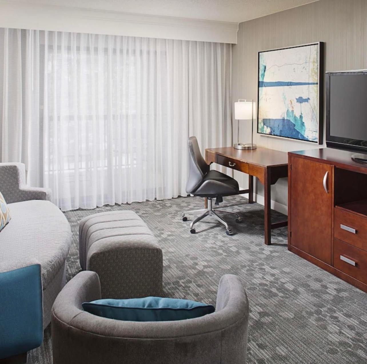 Country Inn & Suites By Radisson, Columbus-Edinburgh Экстерьер фото