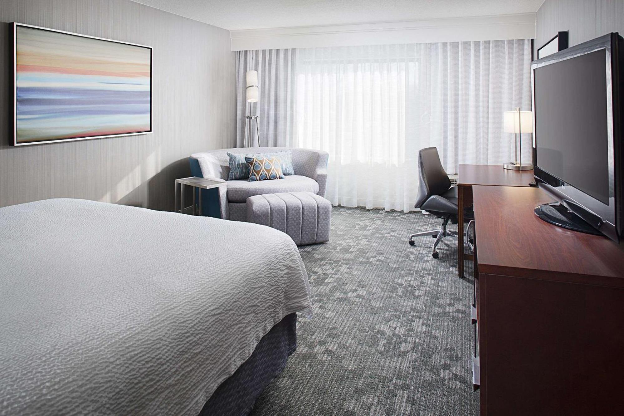 Country Inn & Suites By Radisson, Columbus-Edinburgh Экстерьер фото