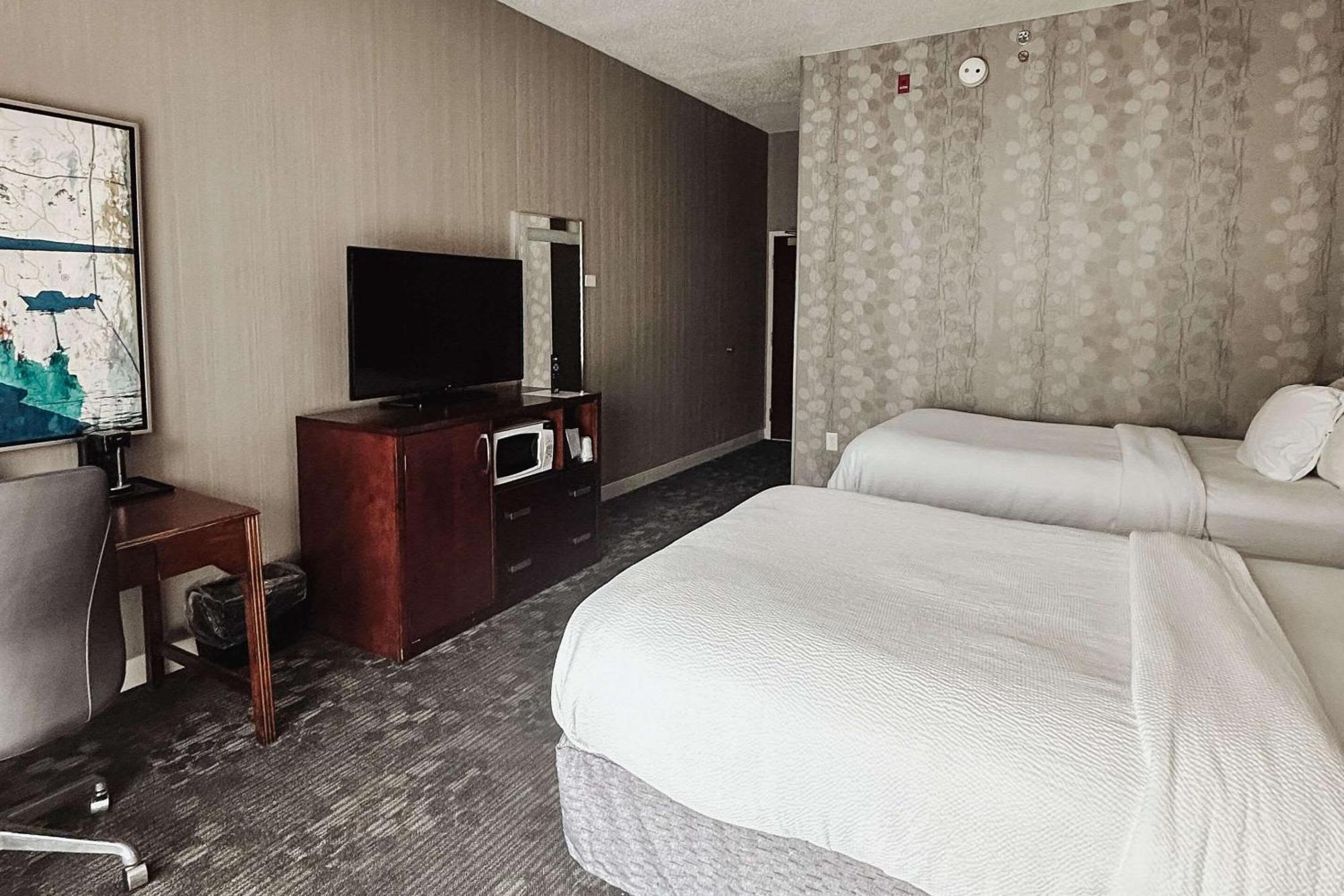Country Inn & Suites By Radisson, Columbus-Edinburgh Экстерьер фото